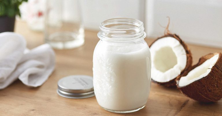 Almond Milk vs. Cow’s Milk vs. Soy Milk vs. Rice Milk
